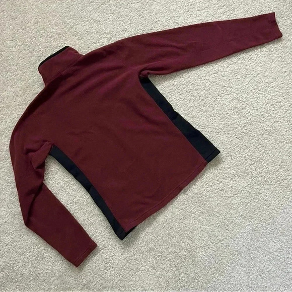The North Face Woman 1/4 Zip Polartec Fleece Pullover Sweater Maroon Size Medium - Picture 3 of 15